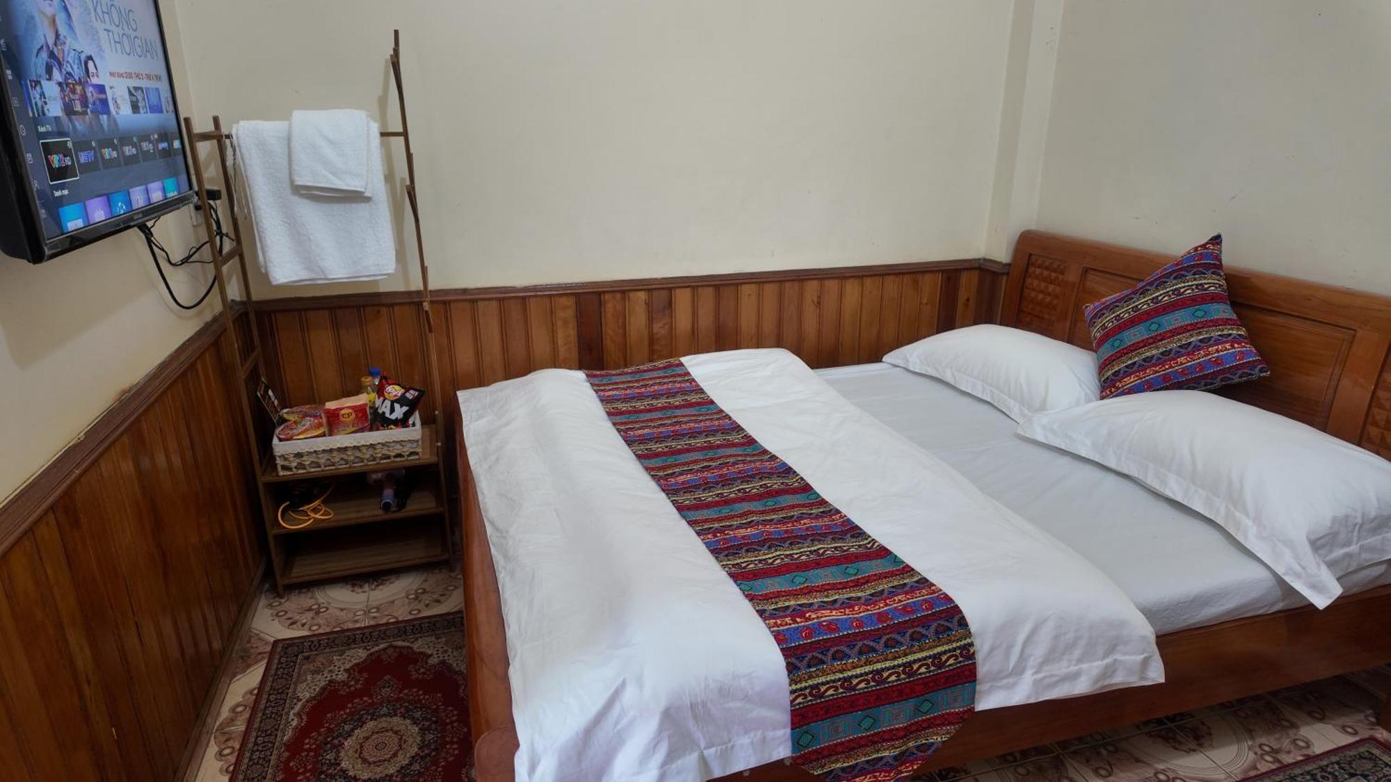 Lien Huong 145A Hotel Ha Giang Εξωτερικό φωτογραφία