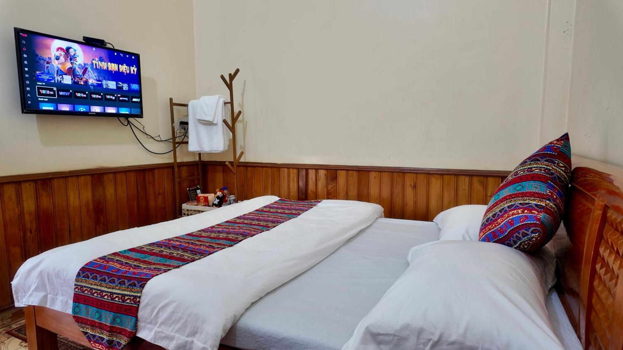 Lien Huong 145A Hotel Ha Giang Εξωτερικό φωτογραφία